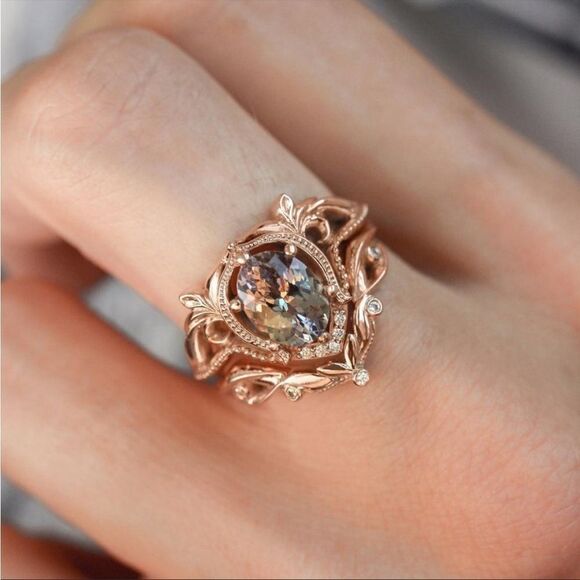 Vintage Rose Gold Oval Diamond Art Deco Ring - Picture 6 of 11